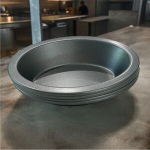 Set of 4 Professional Mini Oval Baking Pans + Bonus Measuring Spoons